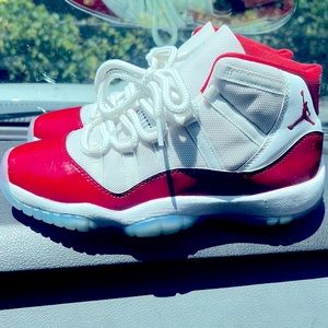 Red and white retro Jordan 11s 6.5 size